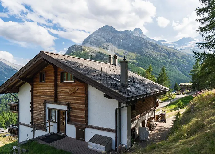 Mirador Auf Der Sonnenterrasse Von Saas Fee