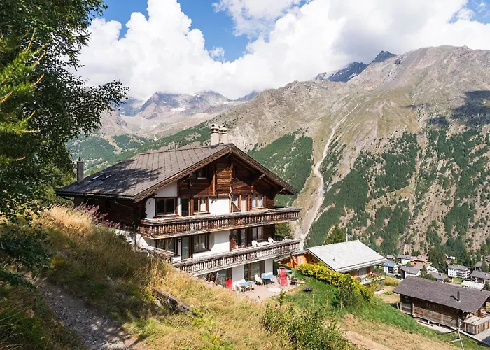 Mirador Auf Der Sonnenterrasse Von Saas-Fee